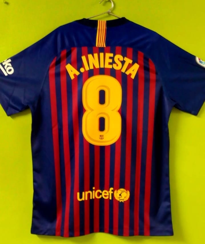 Iniesta Barcelona Home Jersey 2018/19